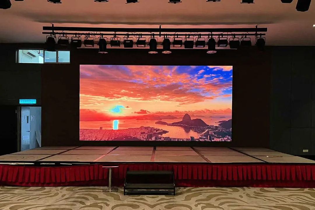 Indoor led displays (psf)